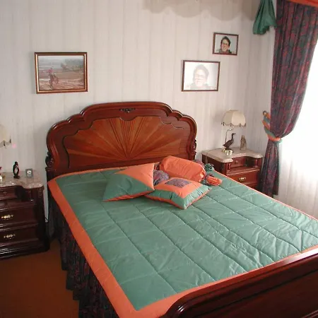 Vivenda Arlindo Lourinha (Lisbon)
